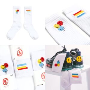 HOWDE LAB Crew Socks “Digital Smile” 數位微笑 男女 中筒襪 台灣製